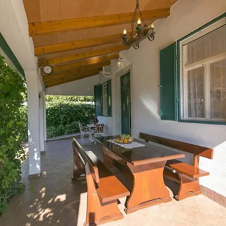 Casa Adele Nyaraló
