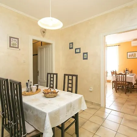 Casa Adele Nyaraló Diminići
